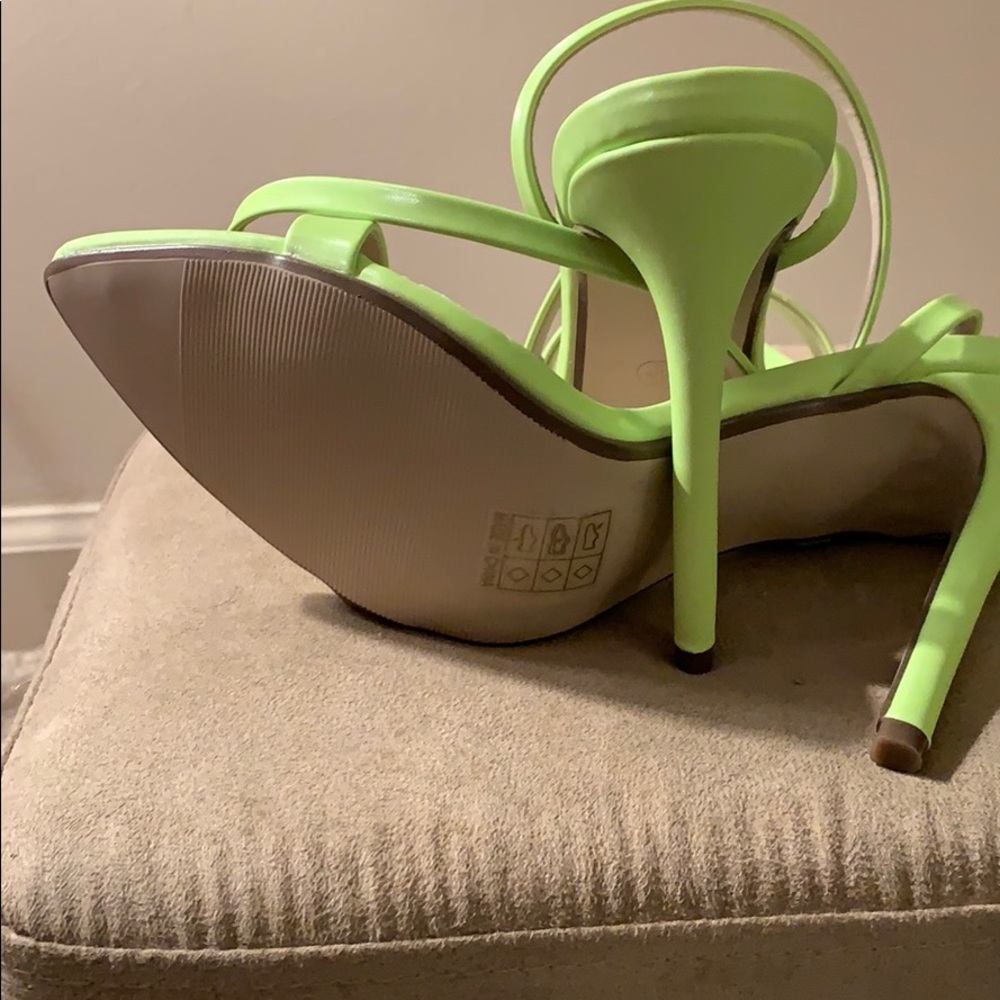 Shoes - Picture 2 of 5